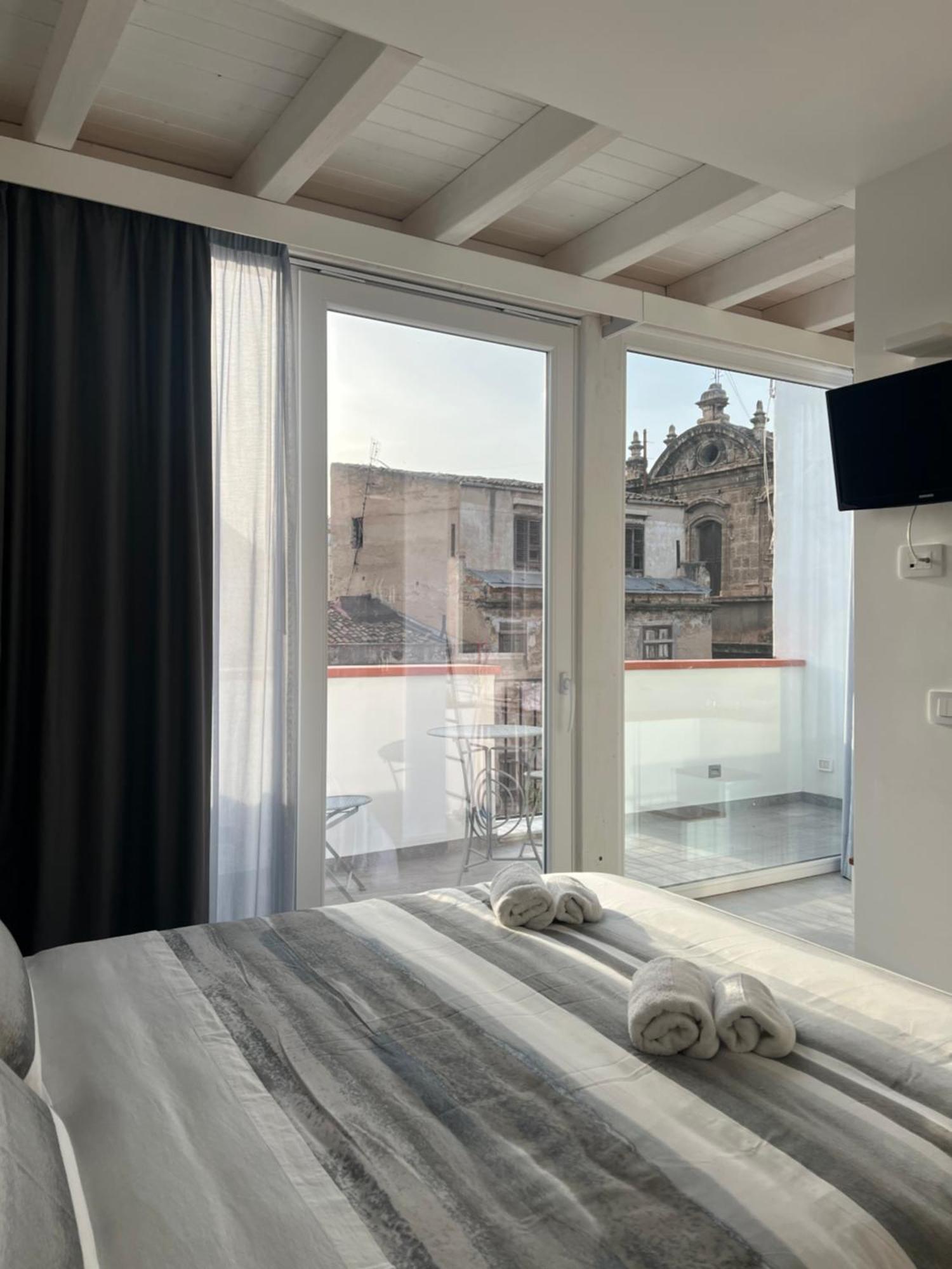 Papireto Rooms Palermo Exterior photo